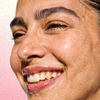 用户Maria Garcia喜悦的表情头像